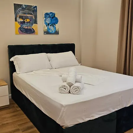T2 Lungomare Apartment *