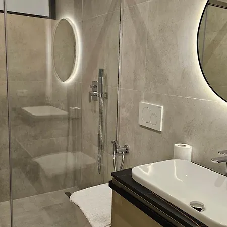 T2 Lungomare Apartment
